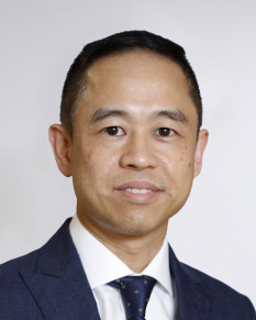 Thumbnail of Dr. TSE Chee Choong, Micheal