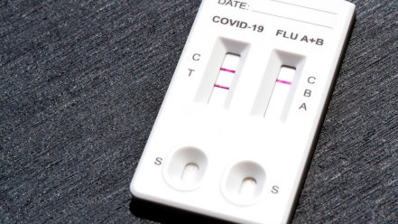 Thumbnail of How to Choose and Use Rapid Test during Flu Season?