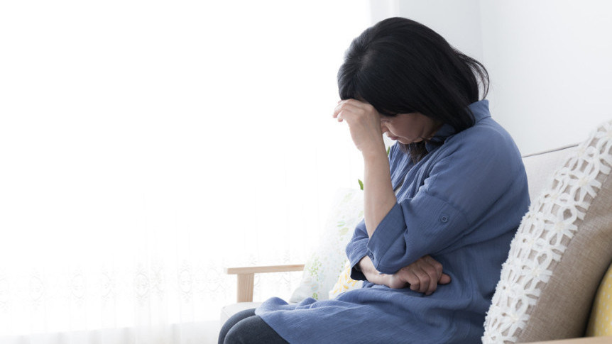 Thumbnail of 5 Common Causes of Upper Abdominal Pain