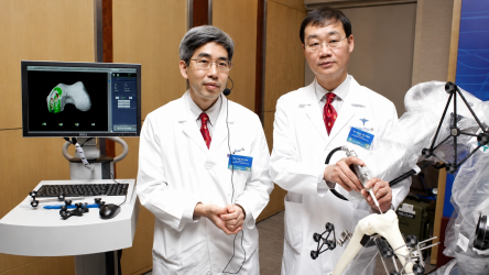Thumbnail of Hong Kong Sanatorium & Hospital Introduces Asia's First Robotic Interactive Orthopaedic System for Partial Knee Replacement