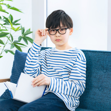 Thumbnail of Common Complications of High Myopia