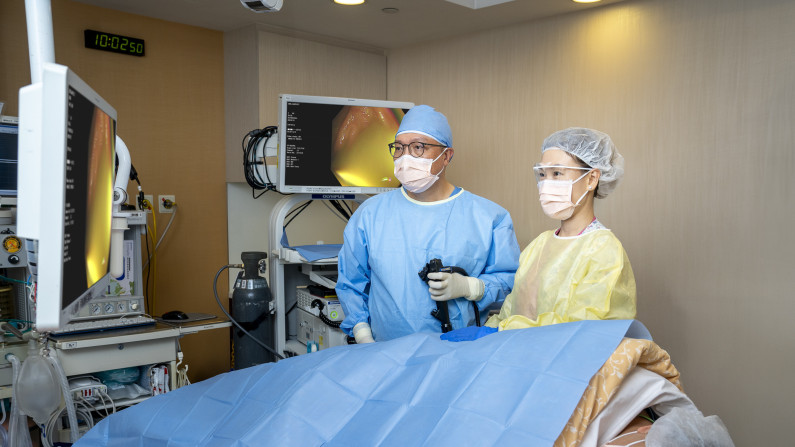 Thumbnail of Open Access Endoscopy Services for Medical Practitioners - 1