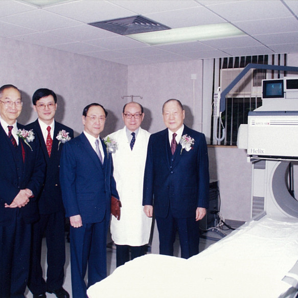 Nuclear Medicine & Positron Emission Tomography 